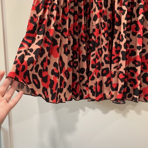 Closet London Red leopard cheetah pleated skirt us8 - Picture 8 of 12